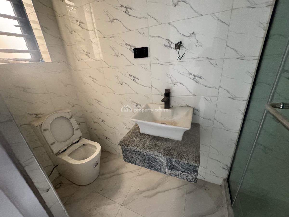 a Spacious and Luxury 5 Bedroom Detached Duplex, Gra Phase 2, Magodo, Lagos, Detached Duplex for Sale