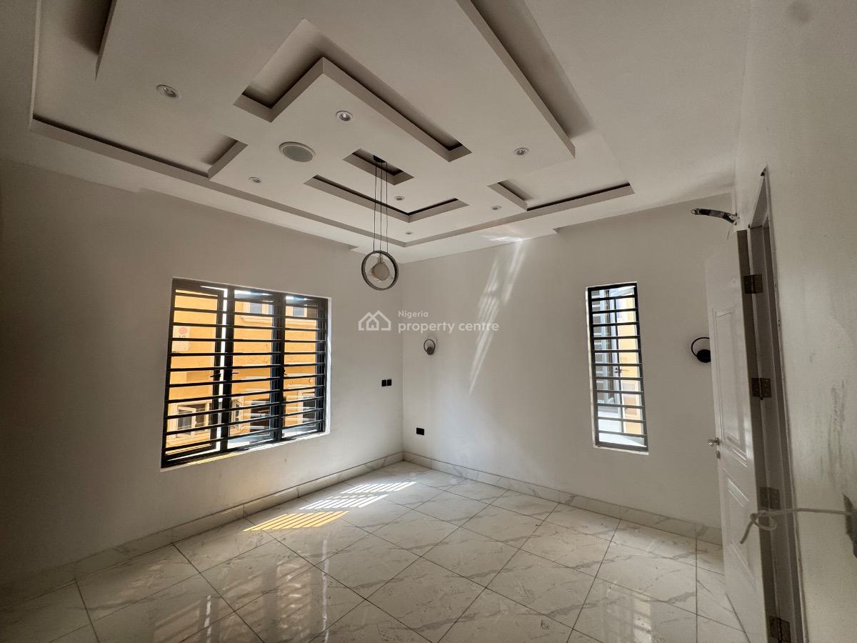 a Spacious and Luxury 5 Bedroom Detached Duplex, Gra Phase 2, Magodo, Lagos, Detached Duplex for Sale