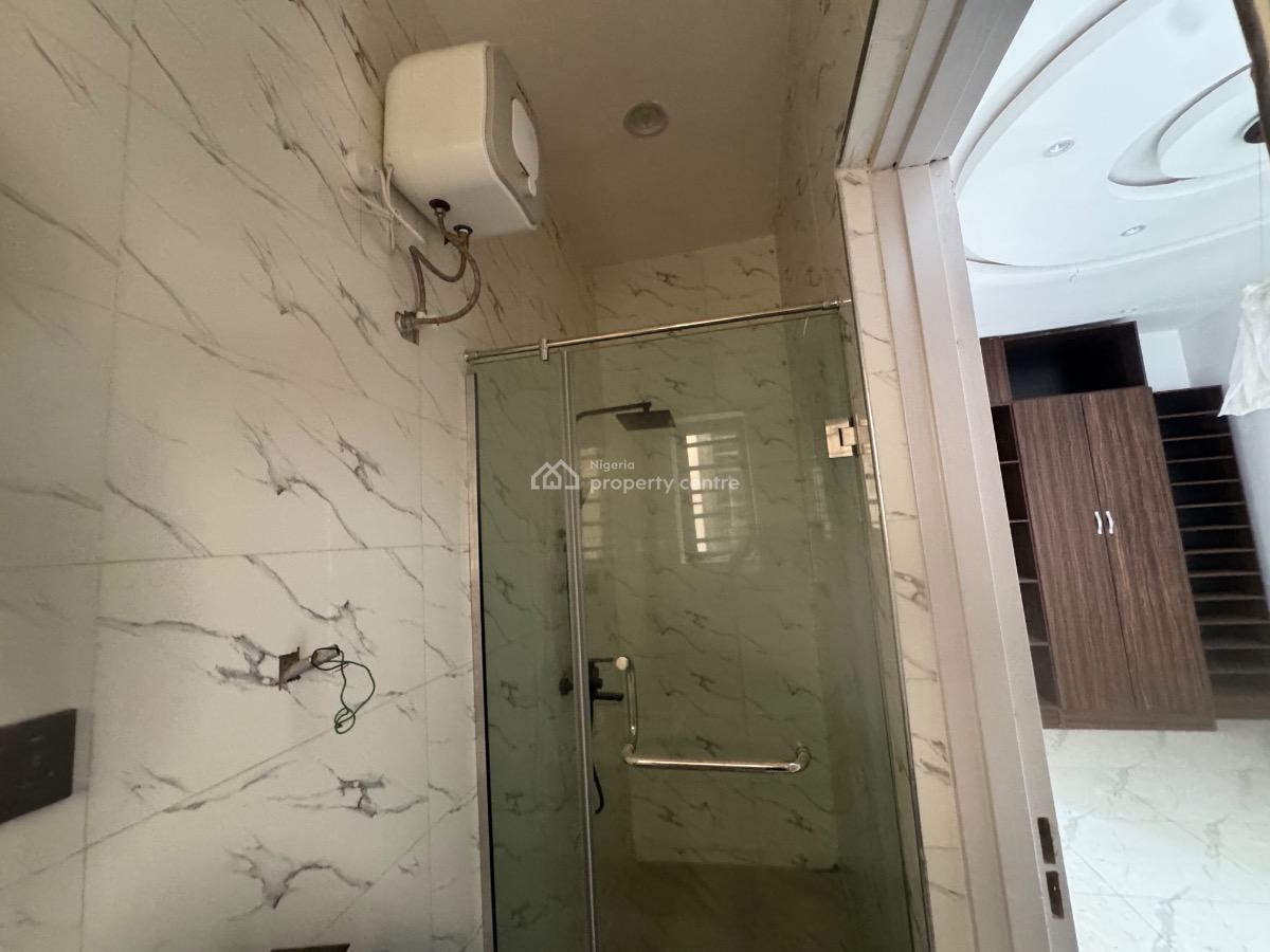 a Spacious and Luxury 5 Bedroom Detached Duplex, Gra Phase 2, Magodo, Lagos, Detached Duplex for Sale