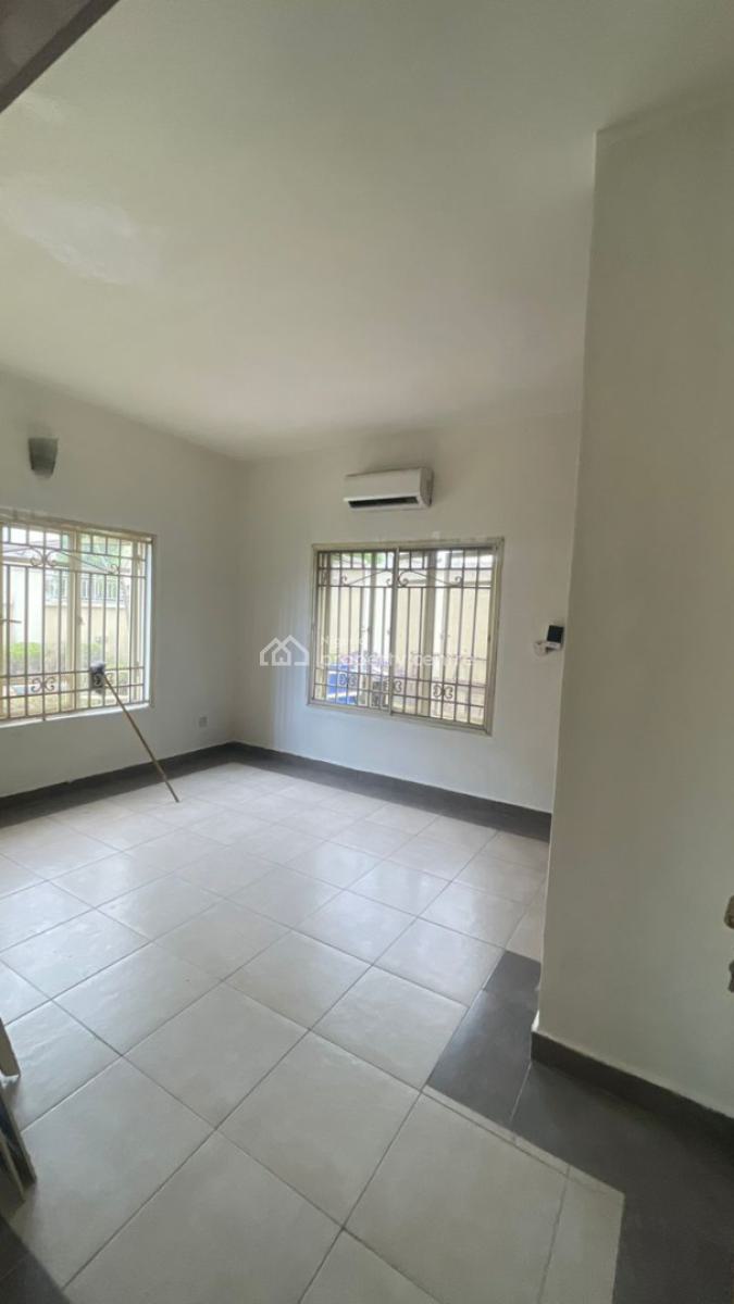 3-bedroom Apartment, T.f. Kobuye Road, Ikoyi, Lagos, Detached Duplex for Rent