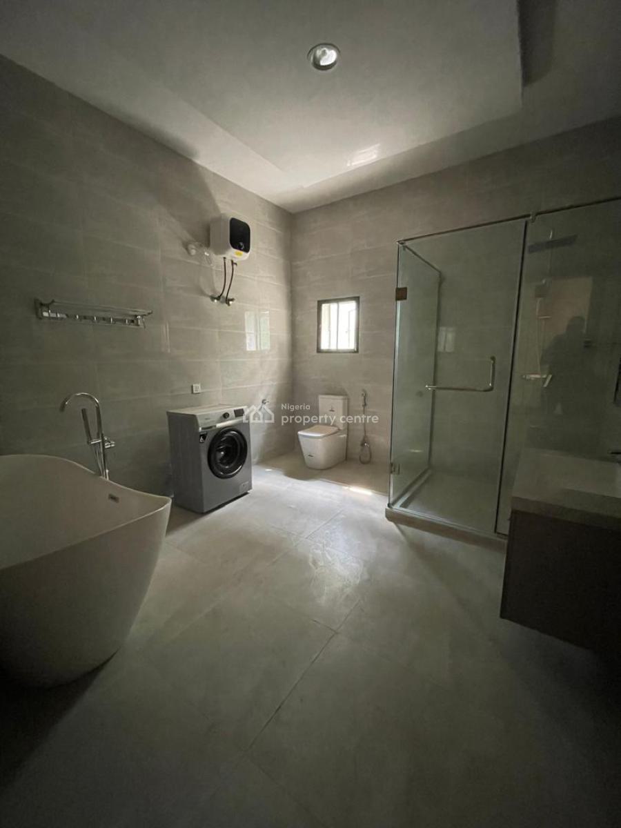 Luxury 5-bedroom Apartment with Bq., Lekki Phase 1, Lekki, Lagos, Detached Duplex for Rent