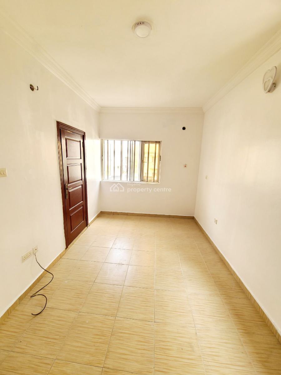 Newly Renovated 4 Bedroom Terrace Duplex, Agungi, Lekki, Lagos, Terraced Duplex for Rent