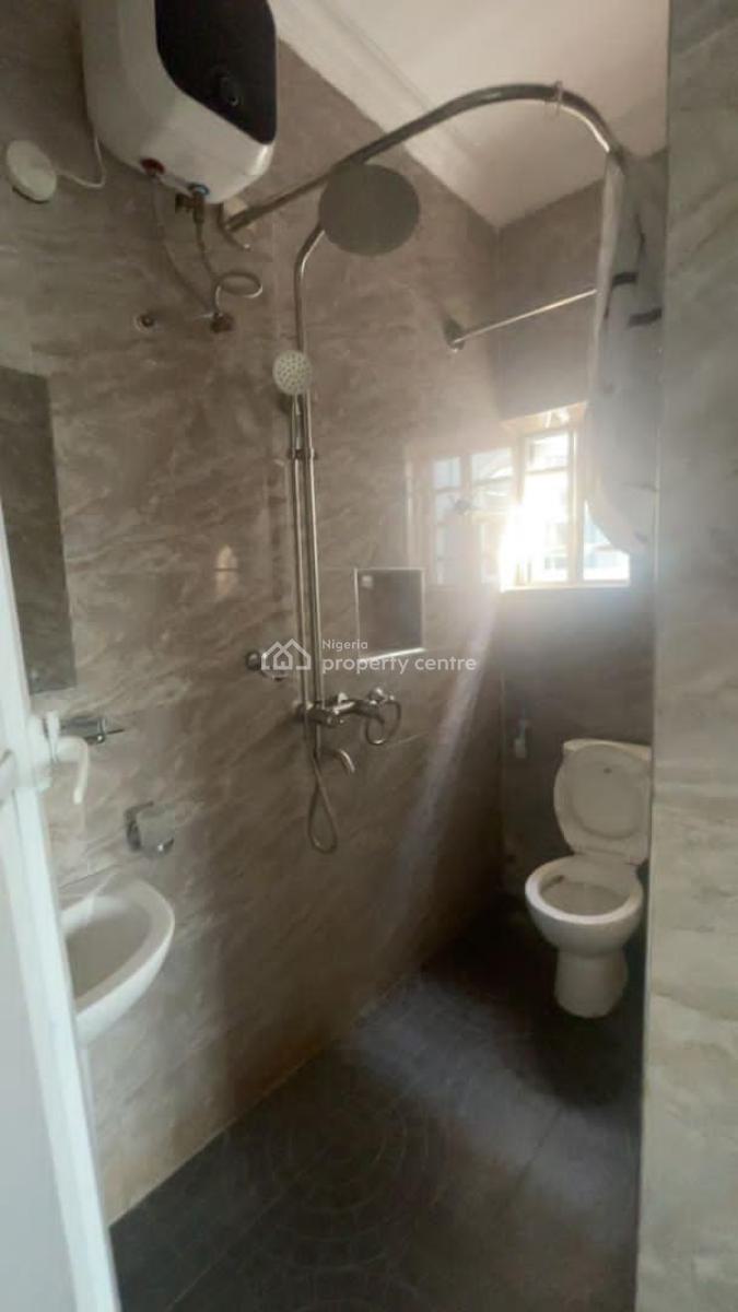 Well Maintained and Standard 2 Bedroom Flat, Ogunfayo, Awoyaya, Ibeju Lekki, Lagos, Flat / Apartment for Rent
