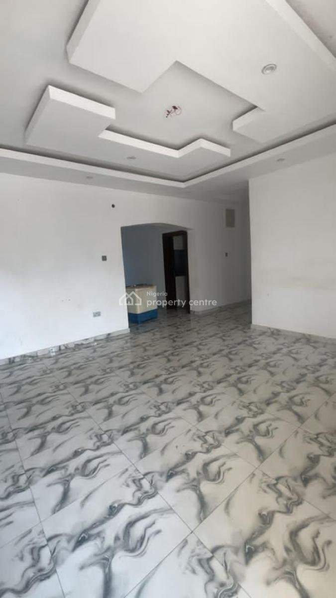 Well Maintained and Standard 2 Bedroom Flat, Ogunfayo, Awoyaya, Ibeju Lekki, Lagos, Flat / Apartment for Rent