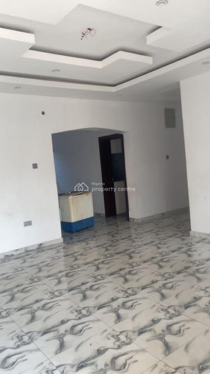 Well Maintained and Standard 2 Bedroom Flat, Ogunfayo, Awoyaya, Ibeju Lekki, Lagos, Flat / Apartment for Rent
