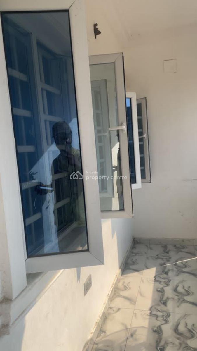Well Maintained and Standard 2 Bedroom Flat, Ogunfayo, Awoyaya, Ibeju Lekki, Lagos, Flat / Apartment for Rent