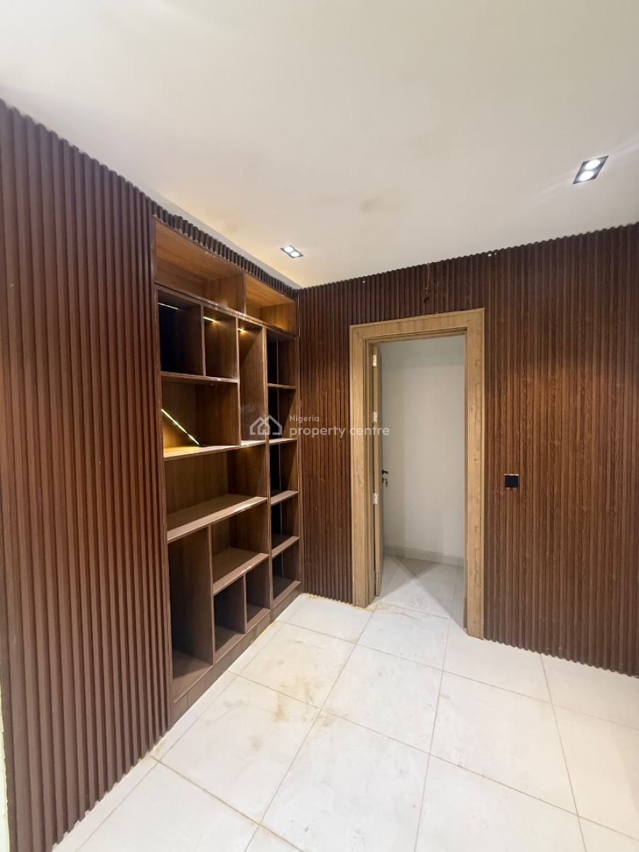 Classy and Spacious 4 Bedroom Fully Detached Duplex 2 Unit in a Compound, Asokoro District, Abuja, Terraced Duplex for Rent