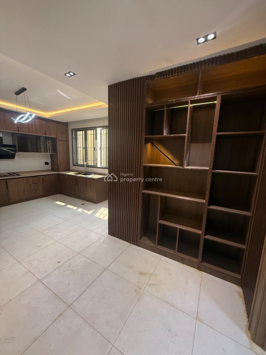 Classy and Spacious 4 Bedroom Fully Detached Duplex 2 Unit in a Compound, Asokoro District, Abuja, Terraced Duplex for Rent