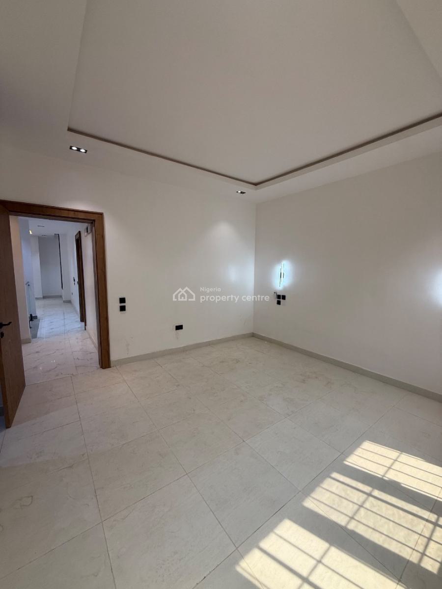 Classy and Spacious 4 Bedroom Fully Detached Duplex 2 Unit in a Compound, Asokoro District, Abuja, Terraced Duplex for Rent