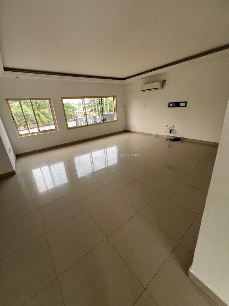 Luxury and Spacious 3-bedroom Apartment with a Room Bq, Lekki Phase 1, Lekki, Lagos, Flat / Apartment for Rent