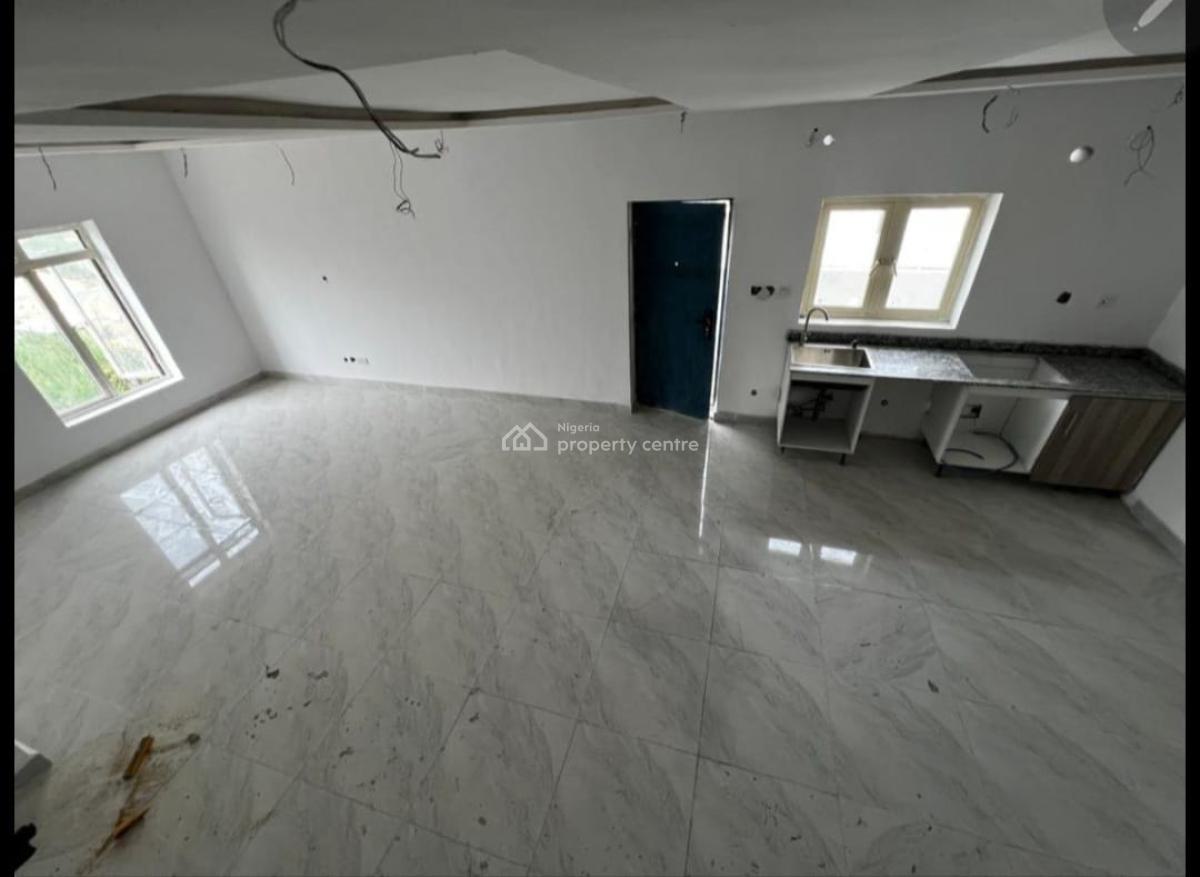 Units of Newly Built 2 Bedroom Flats with Bq, Lekki Phase 1, Lekki, Lagos, Flat / Apartment for Rent