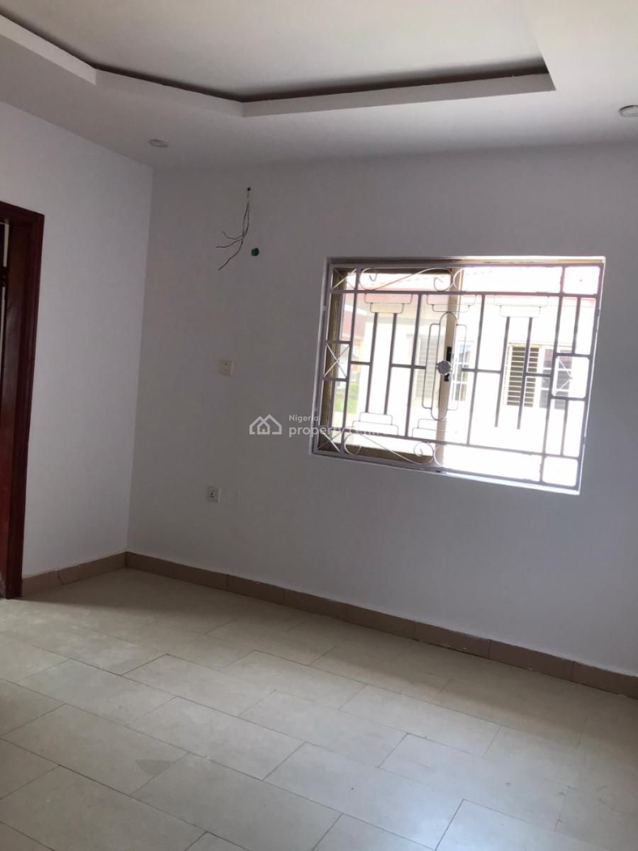 Newly Renovated 2 Bedroom Apartment in an Access Control Estate, Lekki Right, Lekki Phase 1, Lekki, Lagos, Flat / Apartment for Rent