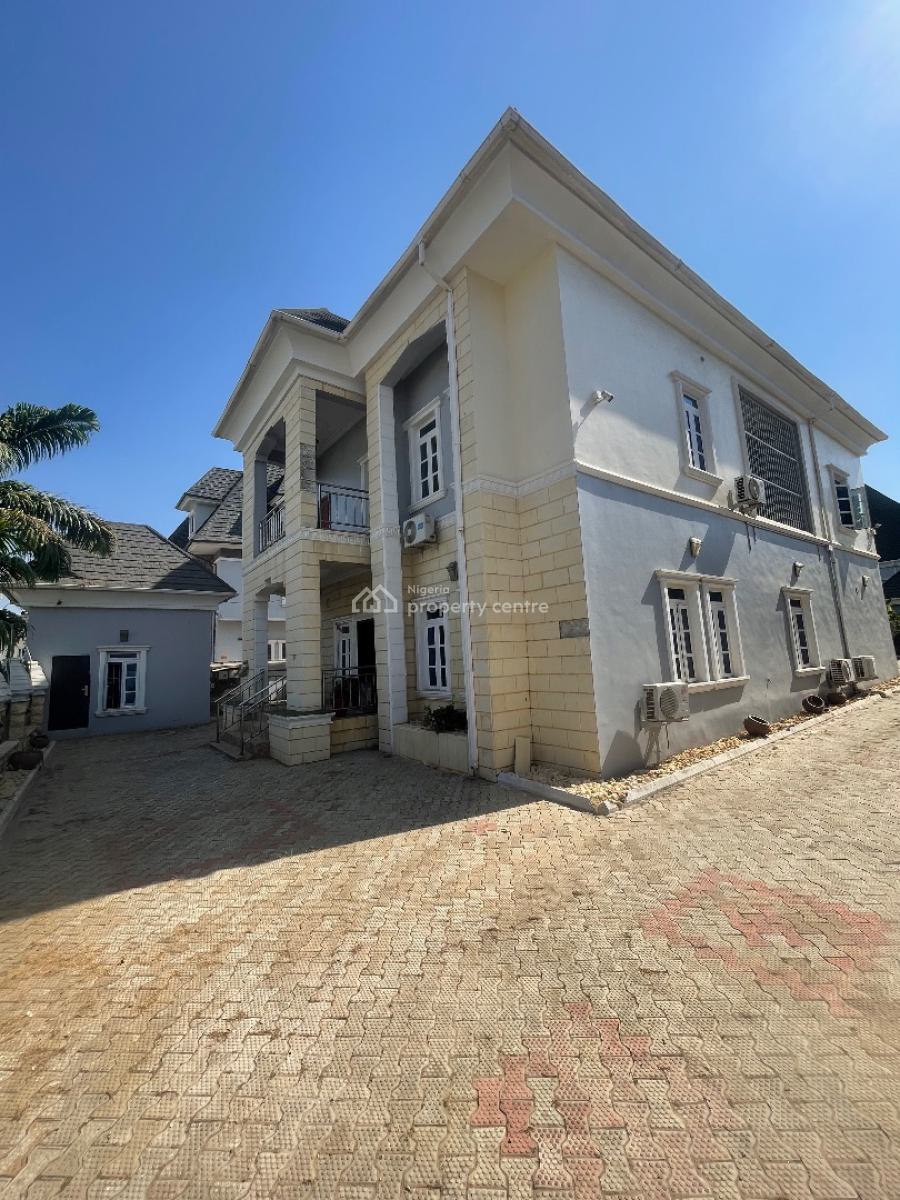 5 Bedroom Detached Duplex with 2 Self Contain Bq, on 750sqm Land, Gwarinpa, Abuja, Detached Duplex for Sale
