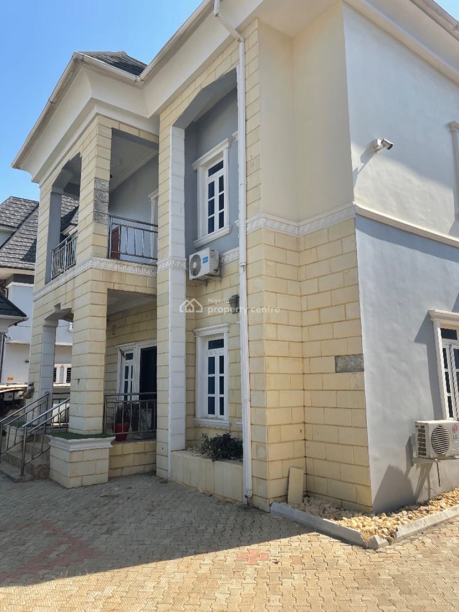 5 Bedroom Detached Duplex with 2 Self Contain Bq, on 750sqm Land, Gwarinpa, Abuja, Detached Duplex for Sale
