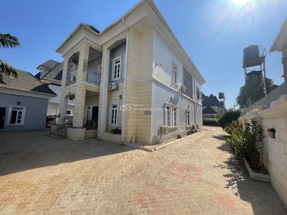 5 Bedroom Detached Duplex with 2 Self Contain Bq, on 750sqm Land, Gwarinpa, Abuja, Detached Duplex for Sale