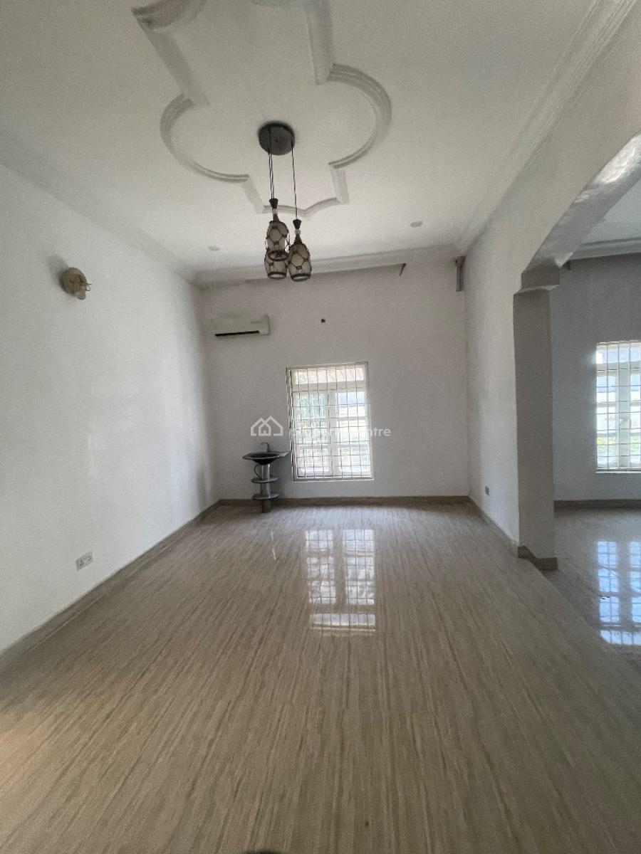 5 Bedroom Detached Duplex with 2 Self Contain Bq, on 750sqm Land, Gwarinpa, Abuja, Detached Duplex for Sale