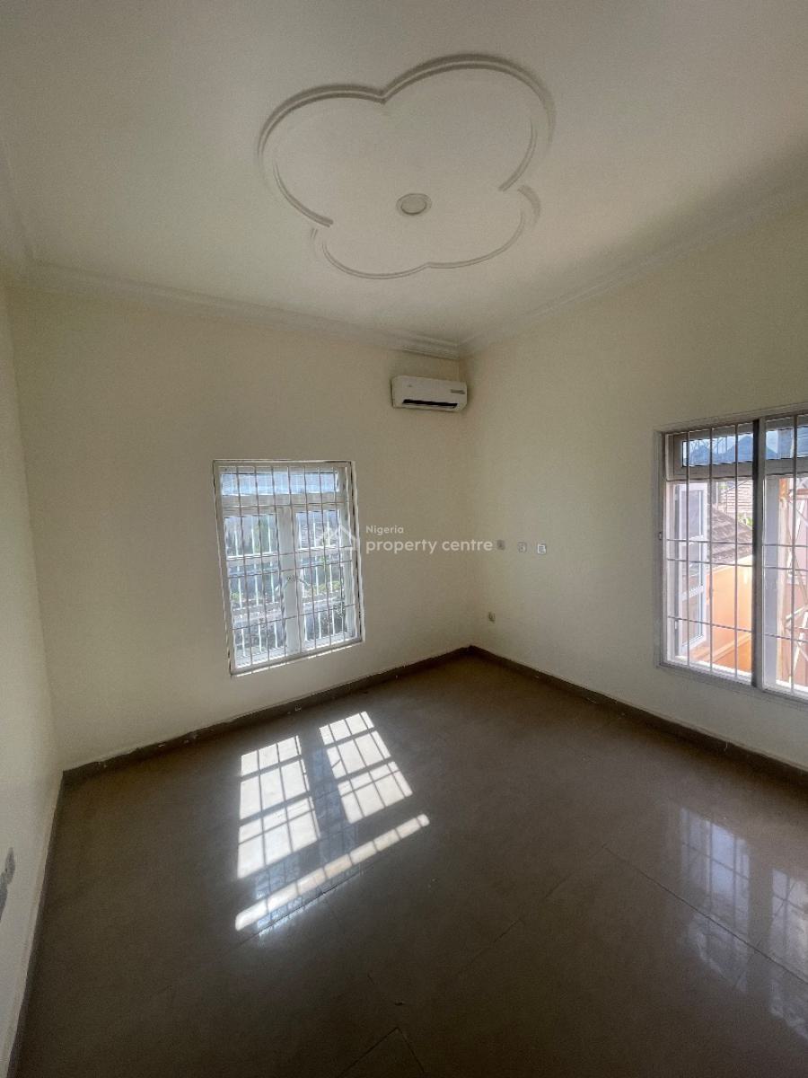 5 Bedroom Detached Duplex with 2 Self Contain Bq, on 750sqm Land, Gwarinpa, Abuja, Detached Duplex for Sale