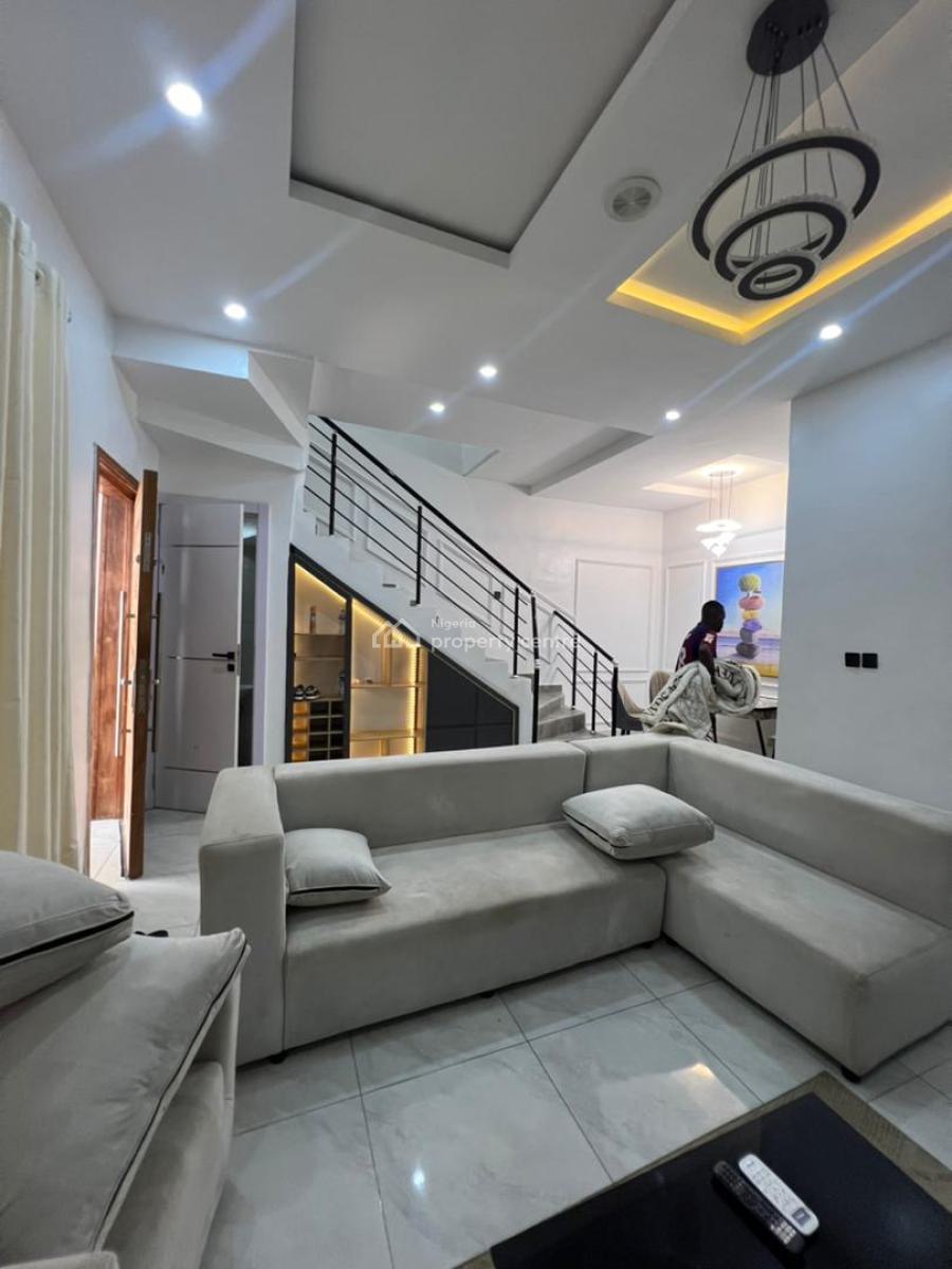 Three Bedroom Furnished Terrace, Ikota, Lekki, Lagos, Terraced Duplex for Rent
