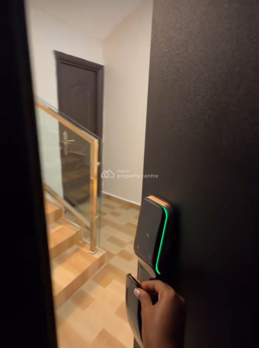 1 Bedroom Apartment, New Gra, Port Harcourt, Rivers, Semi-detached Duplex Short Let