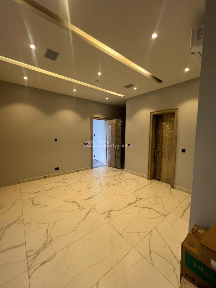 5 Bedrooms House Sitting on 850 Sqm, Lekki Phase 1, Lekki, Lagos, Detached Duplex for Rent