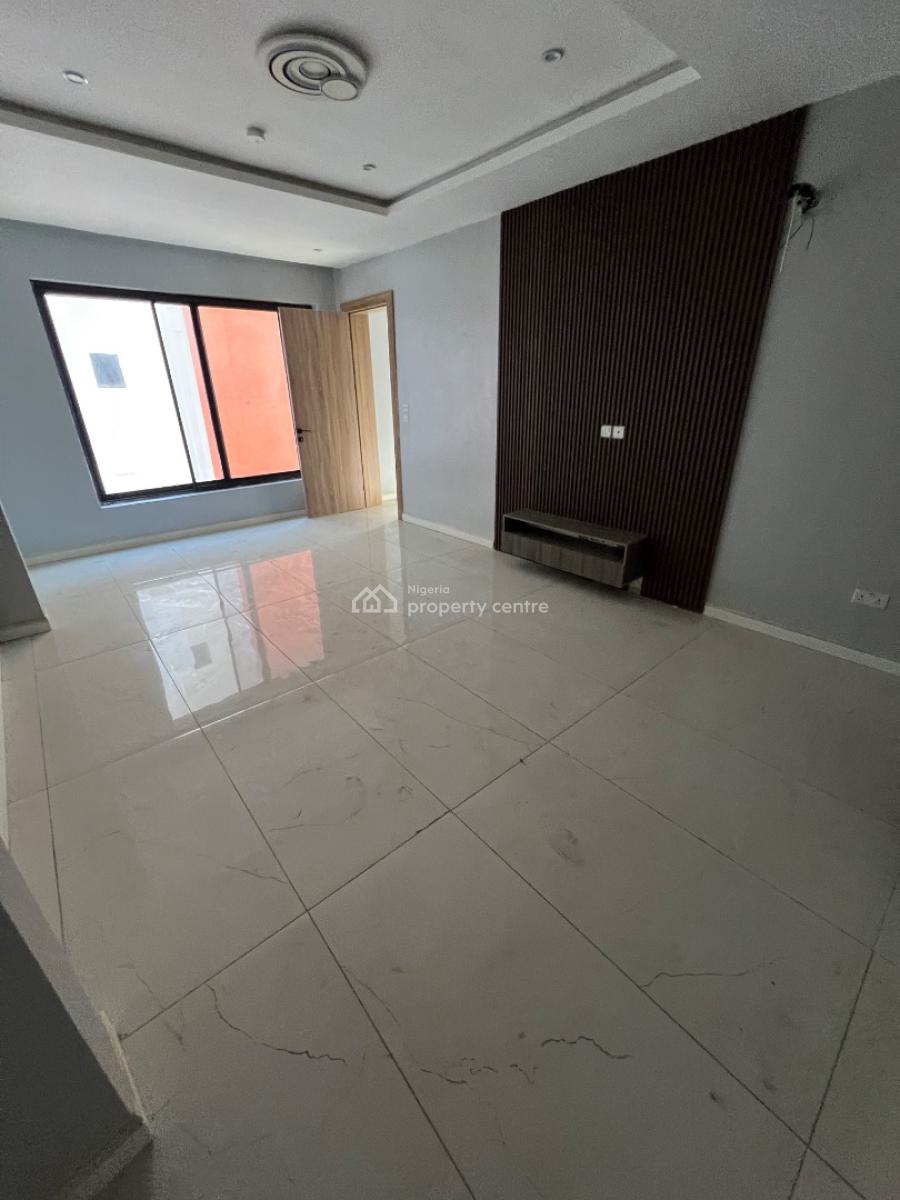 Super-luxury, Contemporary 4 Bedrooms Maisonnette with Staff Quarters., Lekki Phase 1, Lekki, Lagos, Flat / Apartment for Sale