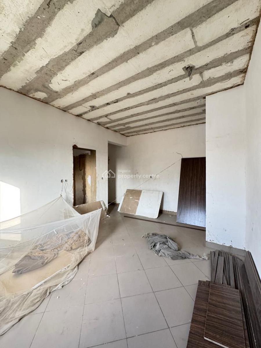 Contemporary 3 Bedroom + Store with Range of Features, Yaba, Lagos, Flat / Apartment for Sale