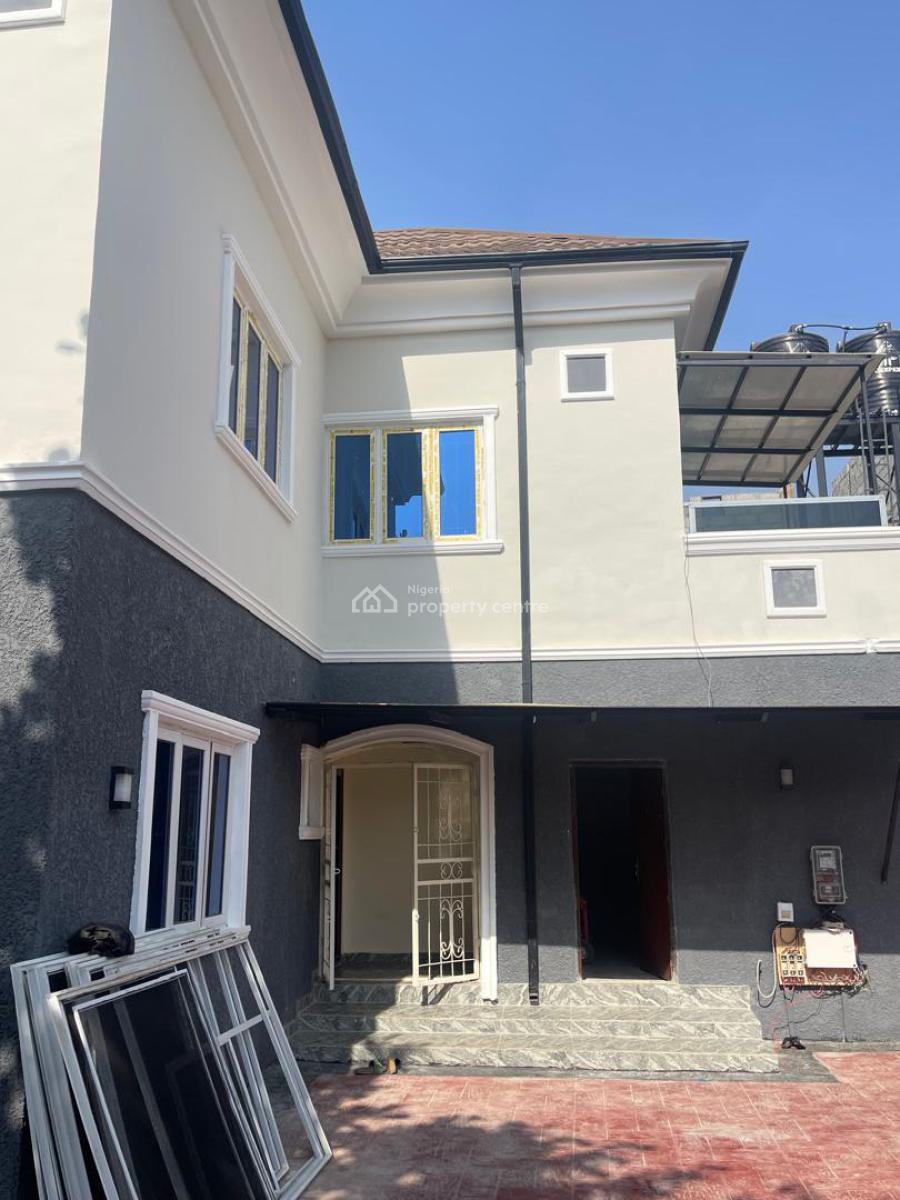 Distress 4 Bedrooms Fully Detached Duplex, Dawaki, Gwarinpa, Abuja, Detached Duplex for Sale