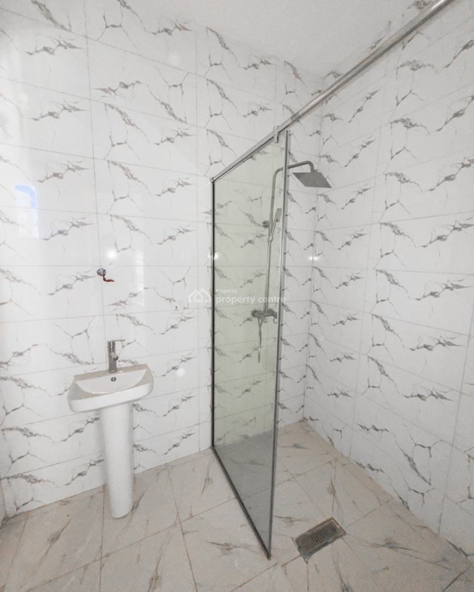 Neatly Furnished 2 Bedrooms Apartment, Kukwaba, Abuja, Flat / Apartment for Sale