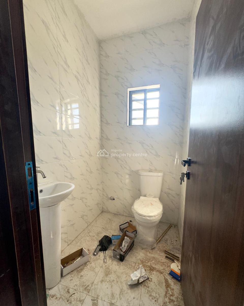 Brandnew  Miniflat, Mobil Road, Ajah, Lagos, Mini Flat (room and Parlour) for Rent