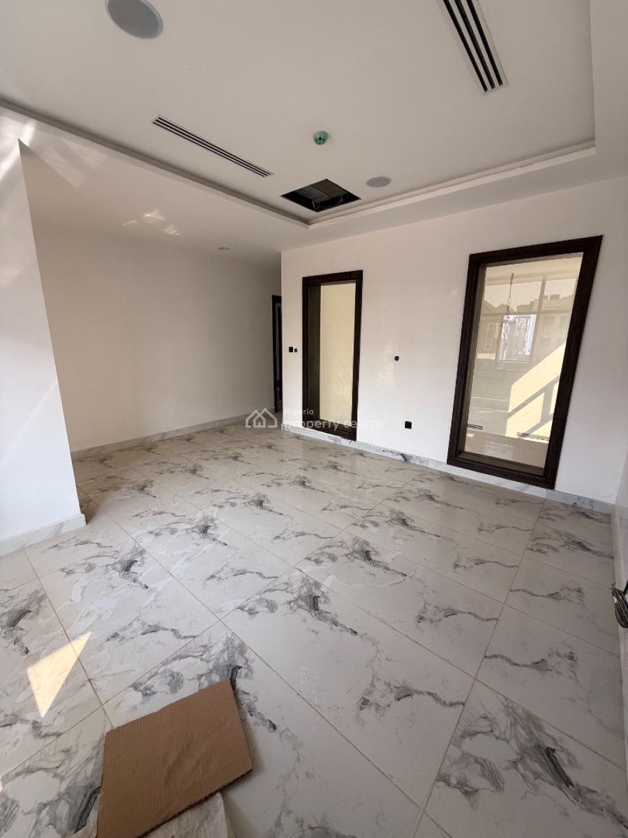 6 Bedrooms Duplex + Bq, Guzape District, Abuja, Detached Duplex for Sale