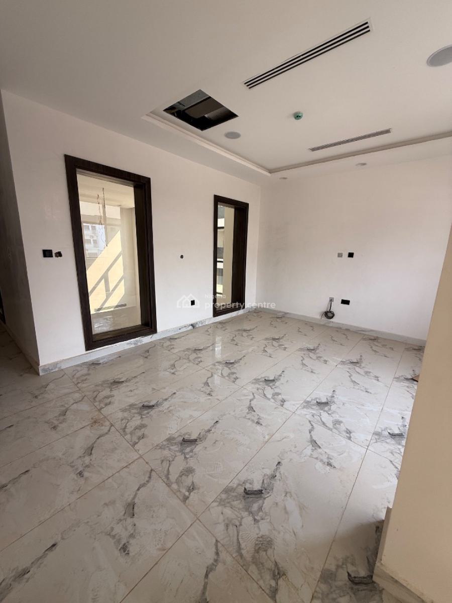 6 Bedrooms Duplex + Bq, Guzape District, Abuja, Detached Duplex for Sale