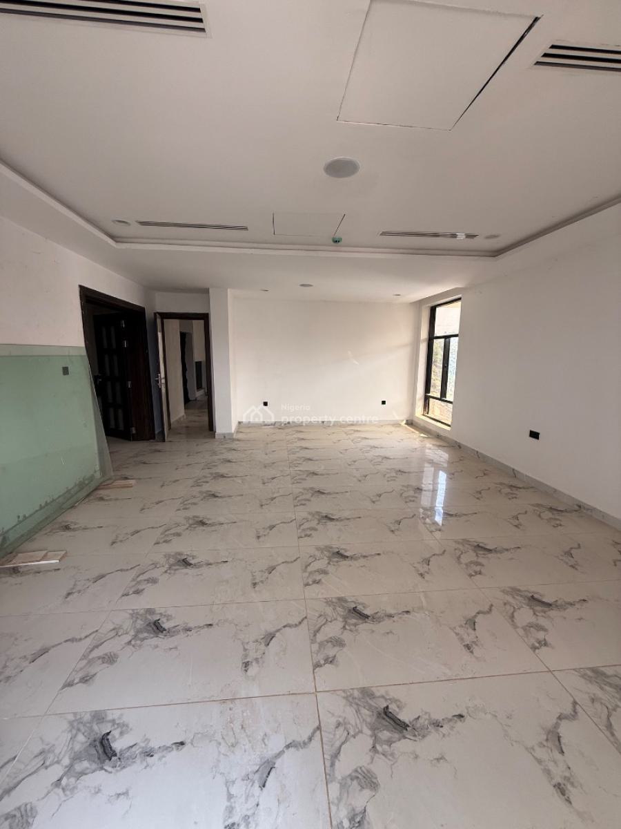 6 Bedrooms Duplex + Bq, Guzape District, Abuja, Detached Duplex for Sale