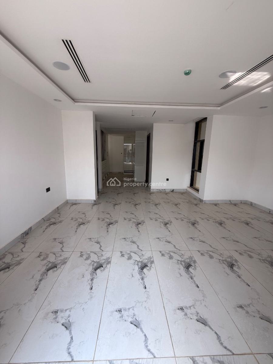 6 Bedrooms Duplex + Bq, Guzape District, Abuja, Detached Duplex for Sale