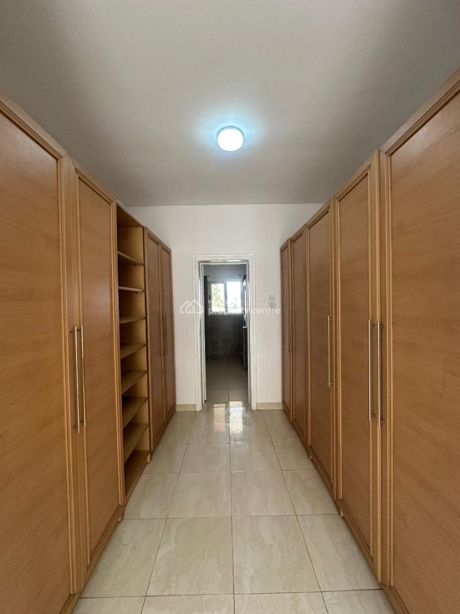 Well-finished 4-bedroom Duplex with Bq, Lekki Phase 1, Lekki, Lagos, Terraced Duplex for Rent