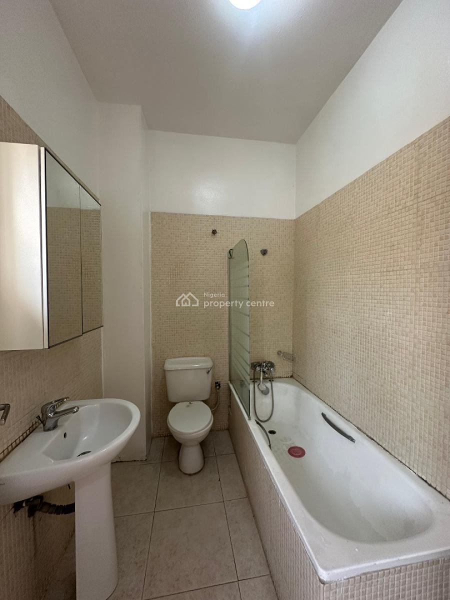 Well-finished 4-bedroom Duplex with Bq, Lekki Phase 1, Lekki, Lagos, Terraced Duplex for Rent