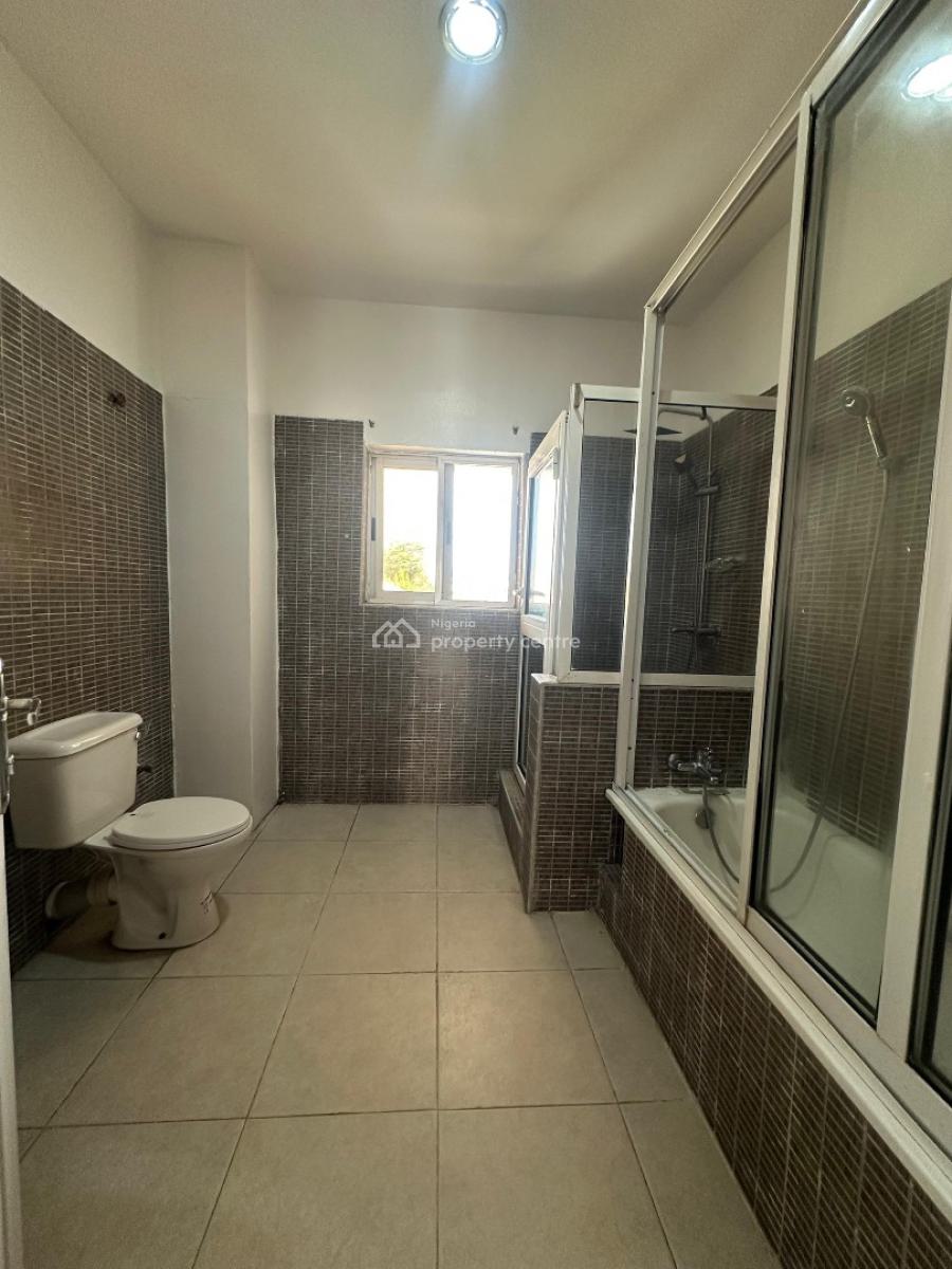 Well-finished 4-bedroom Duplex with Bq, Lekki Phase 1, Lekki, Lagos, Terraced Duplex for Rent