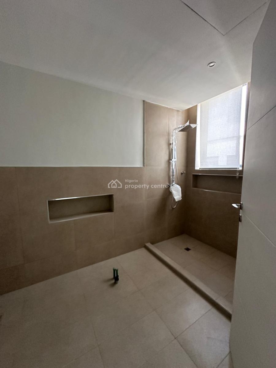 Tastefully Finished Serviced 4 Bedroom Terrace with a Room Bq, Lekki Phase 1, Lekki, Lagos, Terraced Duplex for Sale