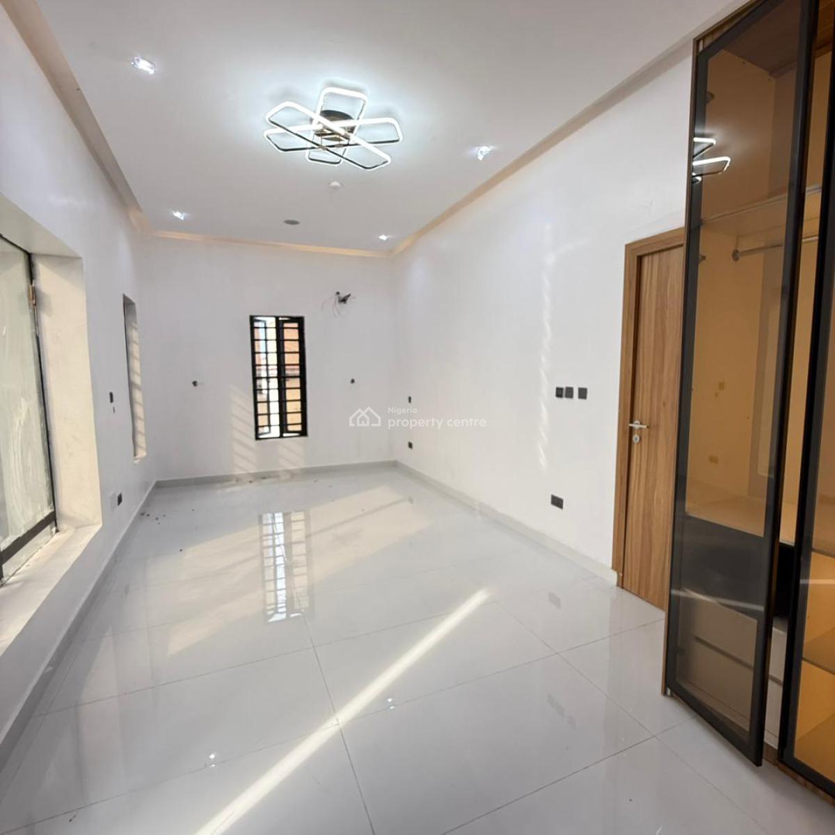 Luxury 4 Bedroom with Swimming Pool, Crown Estate, Sangotedo, Ajah, Lagos, Detached Duplex for Sale