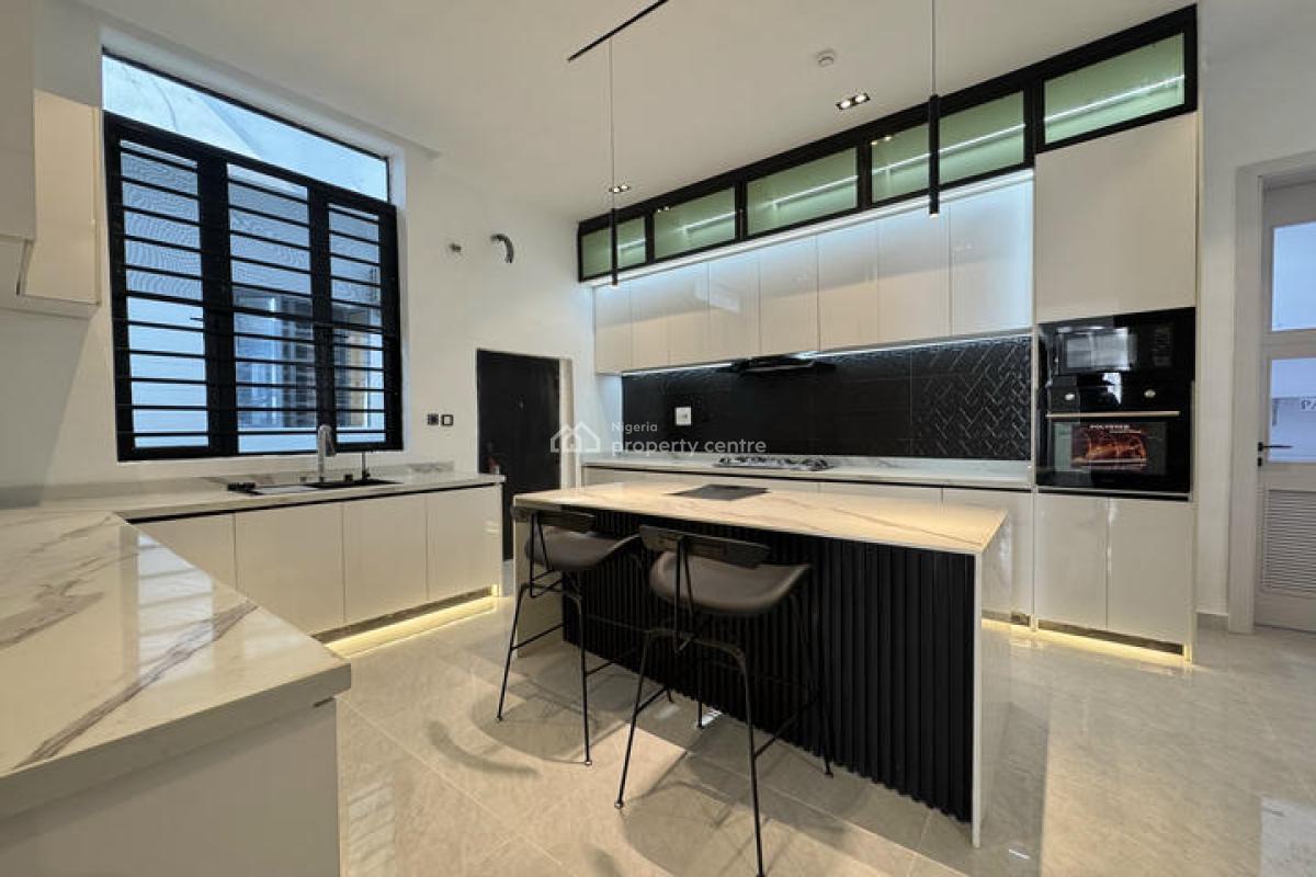 Stunning 5 Bedroom Detached House with Swimming Pool and Bq, Lekki, Lagos, Detached Duplex for Sale