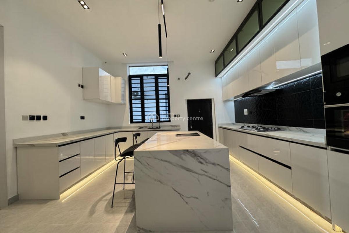 Stunning 5 Bedroom Detached House with Swimming Pool and Bq, Lekki, Lagos, Detached Duplex for Sale
