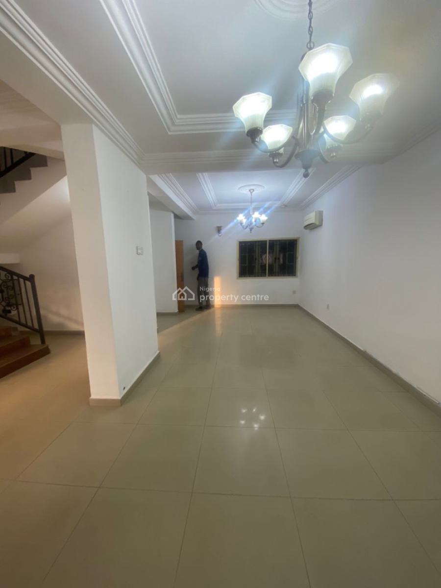 4 Bedrooms Semi Detached Duplex with Bq, Wuse 2, Abuja, Semi-detached Duplex for Rent