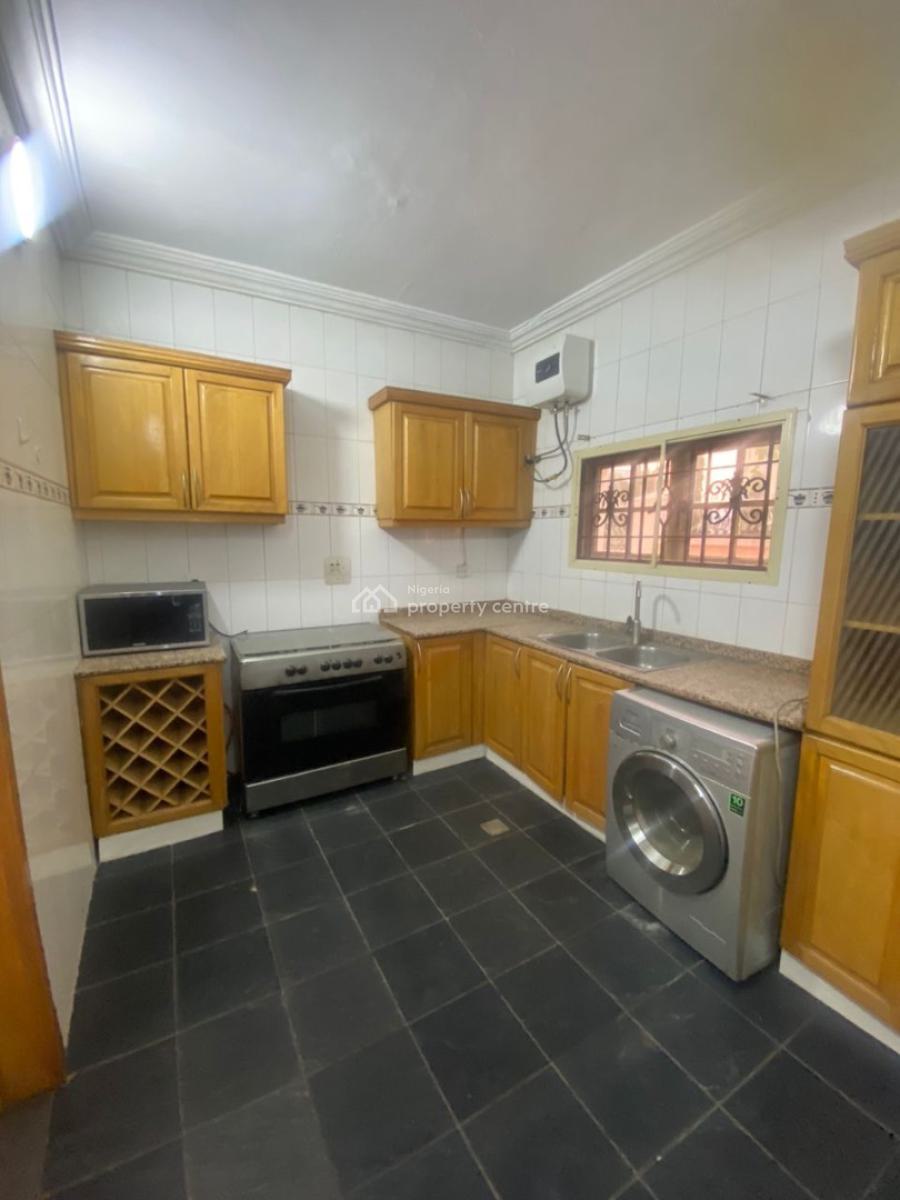 4 Bedrooms Semi Detached Duplex with Bq, Wuse 2, Abuja, Semi-detached Duplex for Rent