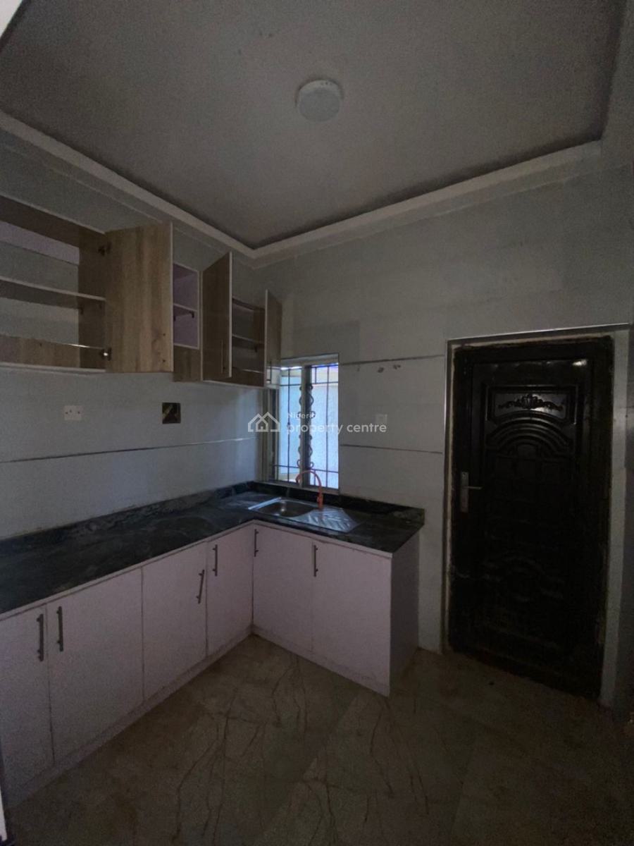 2 Bedrooms Terraced Duplex, Costal Road, Okun-ajah, Ajah, Lagos, Flat / Apartment for Rent