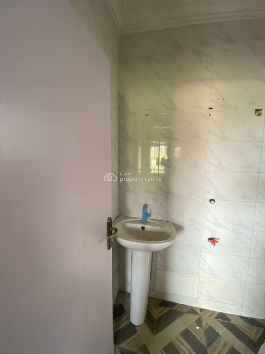 2 Bedrooms Terraced Duplex, Costal Road, Okun-ajah, Ajah, Lagos, Flat / Apartment for Rent