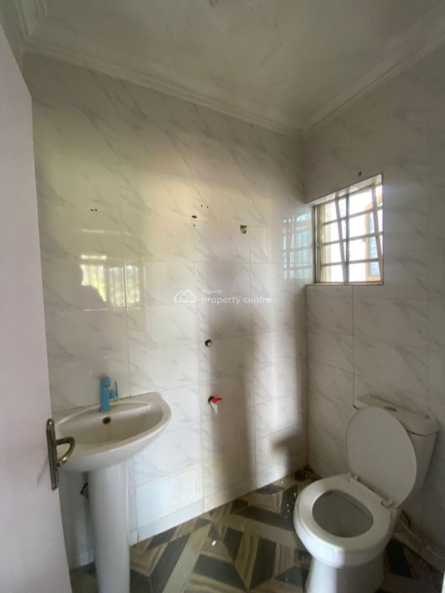 2 Bedrooms Terraced Duplex, Costal Road, Okun-ajah, Ajah, Lagos, Flat / Apartment for Rent