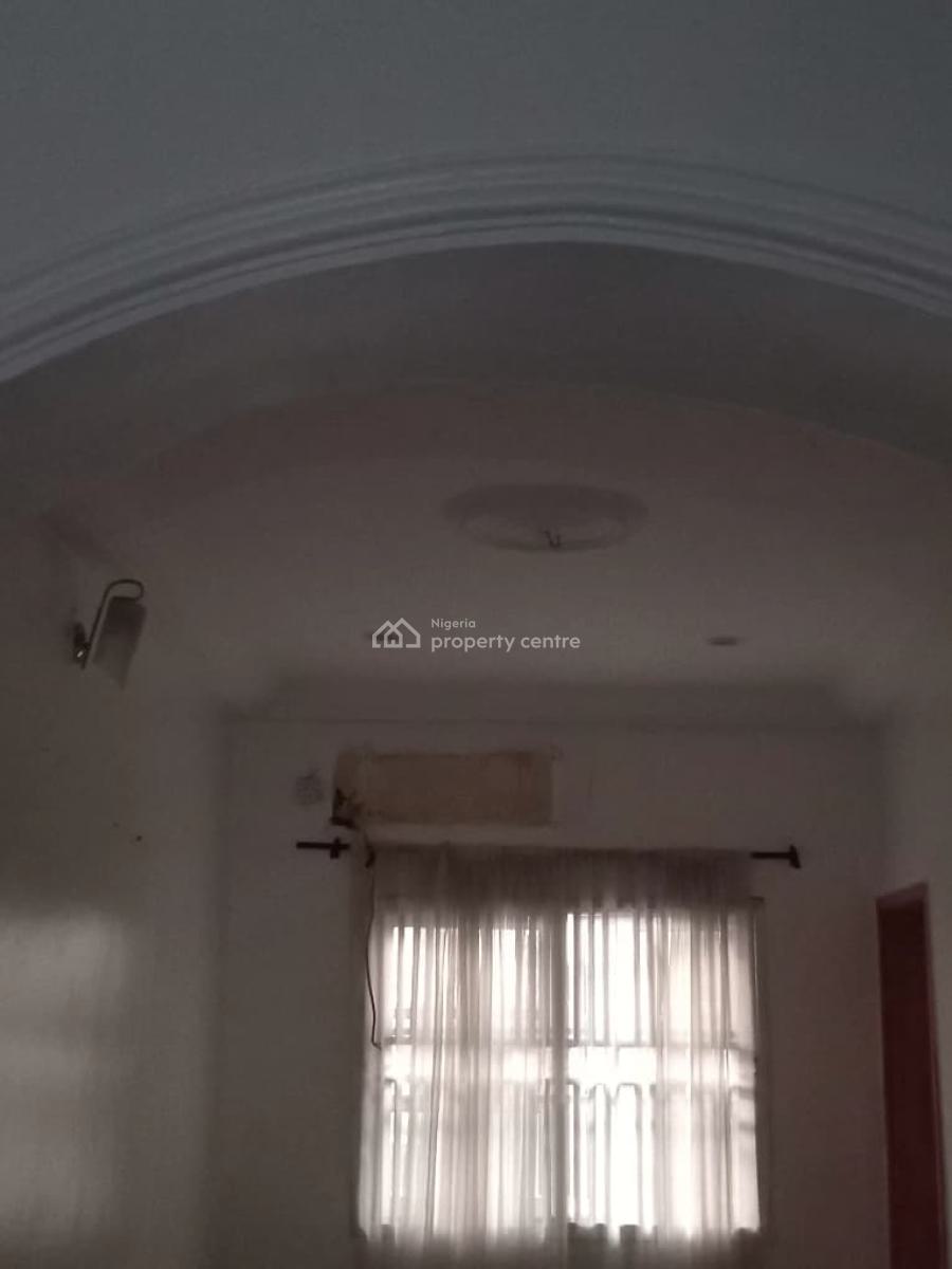 Spacious 3 Bedrooms Apartment, Off Akeem Dickson Street, Lekki Phase 1, Lekki, Lagos, Flat / Apartment for Rent