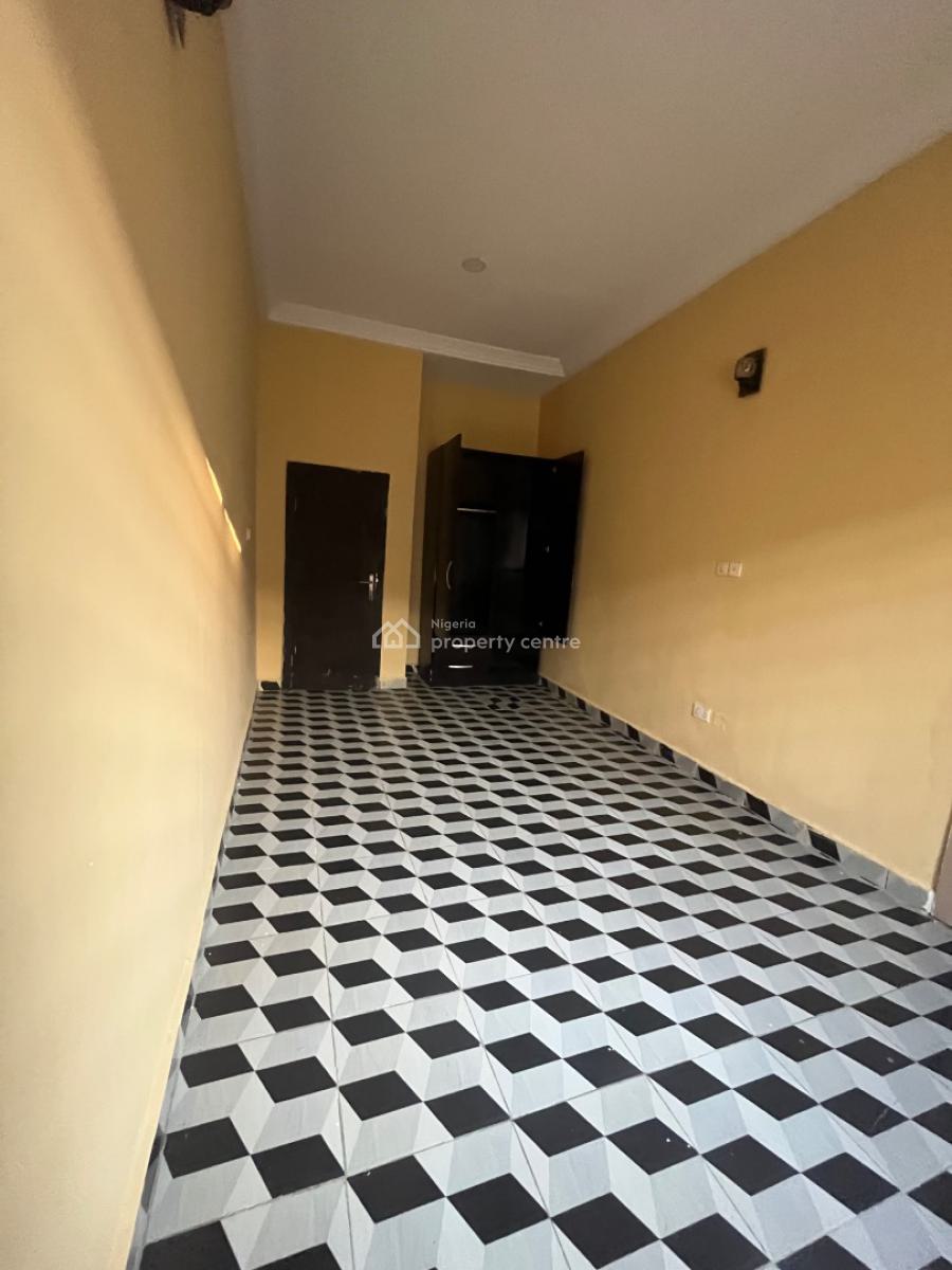 2 Bedrooms Flat, Coastal Road, Okun-ajah, Ajah, Lagos, Flat / Apartment for Rent