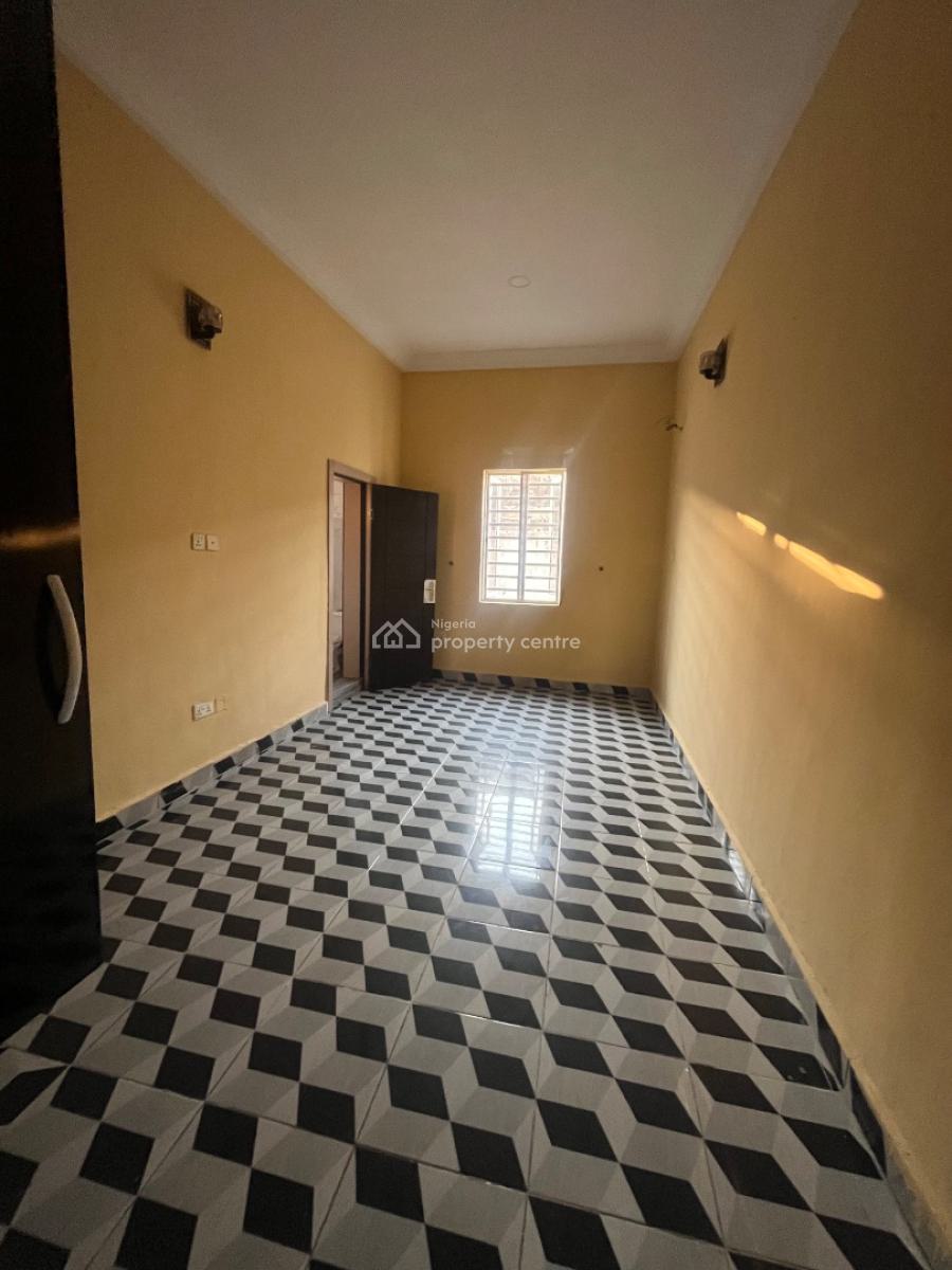 2 Bedrooms Flat, Coastal Road, Okun-ajah, Ajah, Lagos, Flat / Apartment for Rent