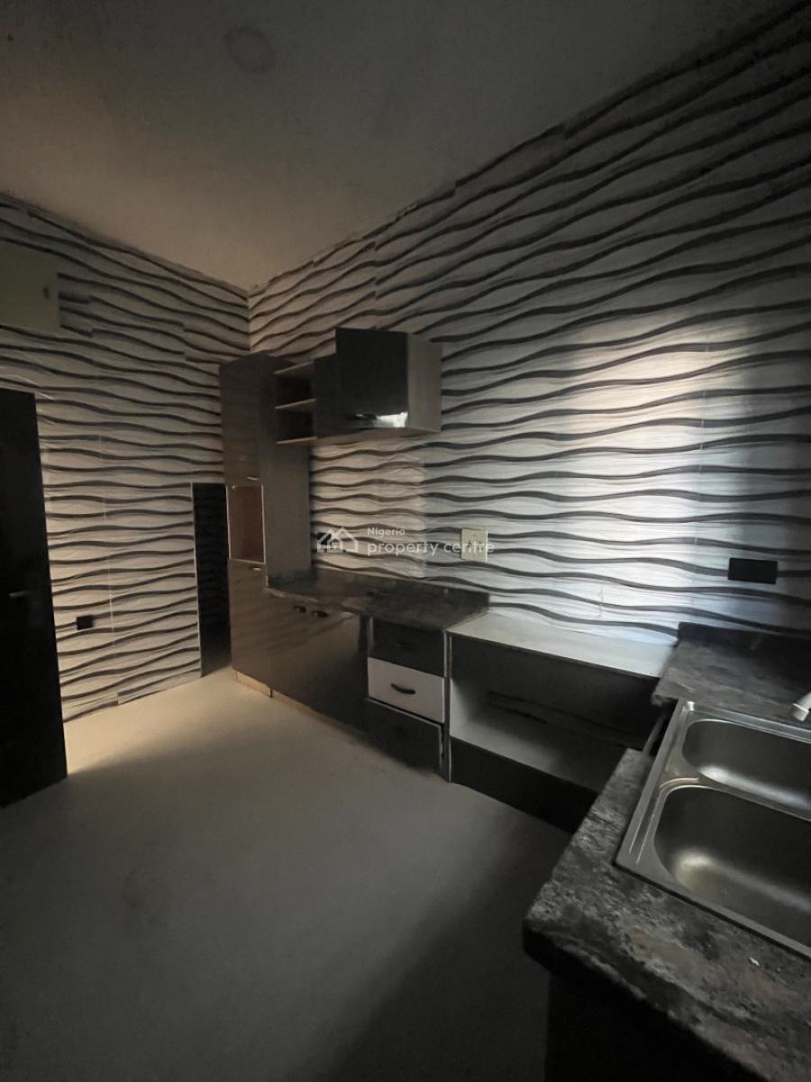 2 Bedroom Flat, Sliver Land Estate, Sangotedo, Ajah, Lagos, Flat / Apartment for Rent