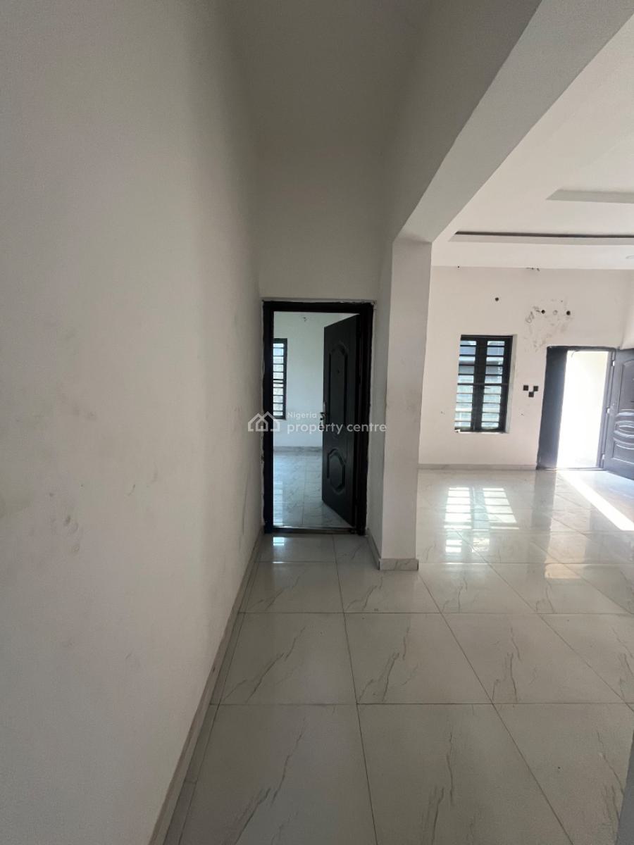 2 Bedroom Flat, Sliver Land Estate, Sangotedo, Ajah, Lagos, Flat / Apartment for Rent